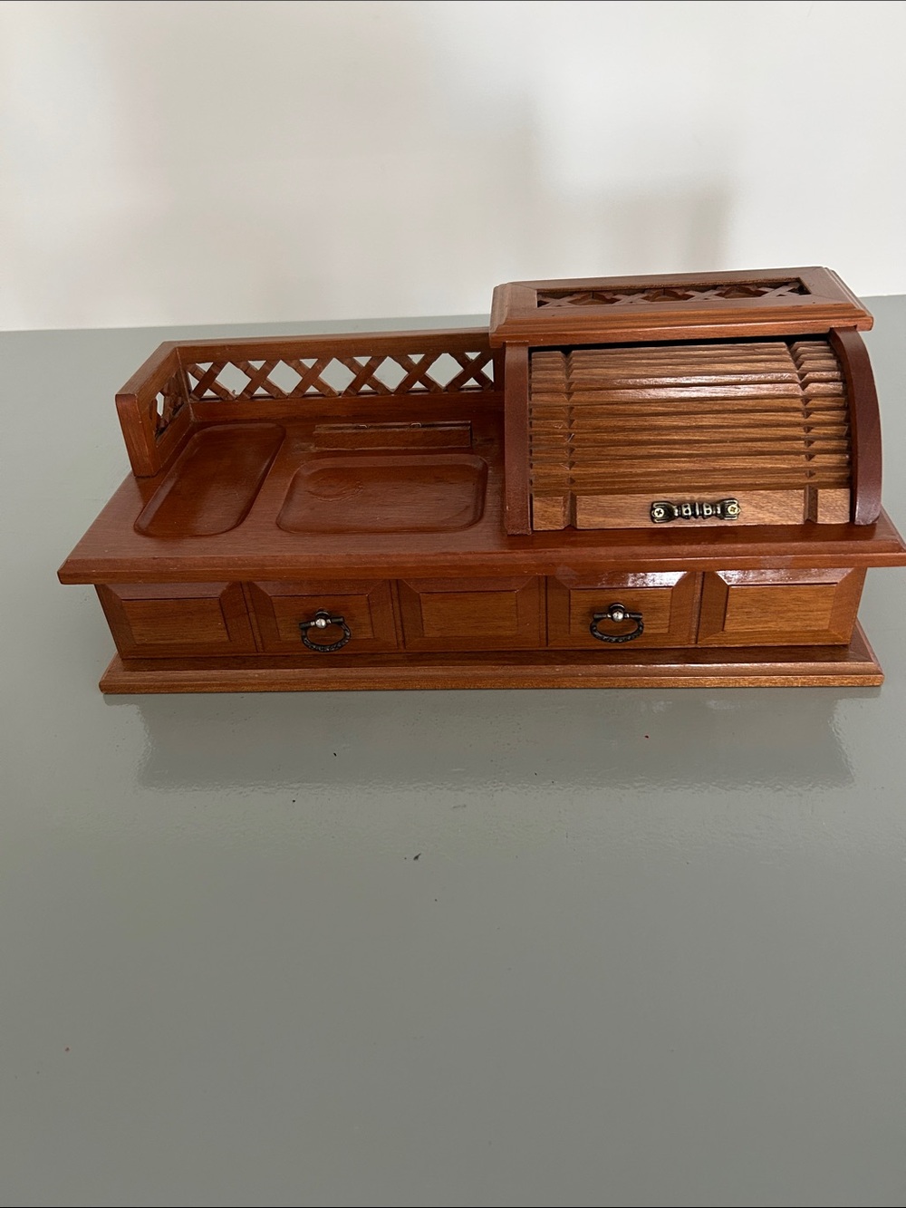Vintage Wooden Jewelry Organizer in Warm Brown with Roll-Top